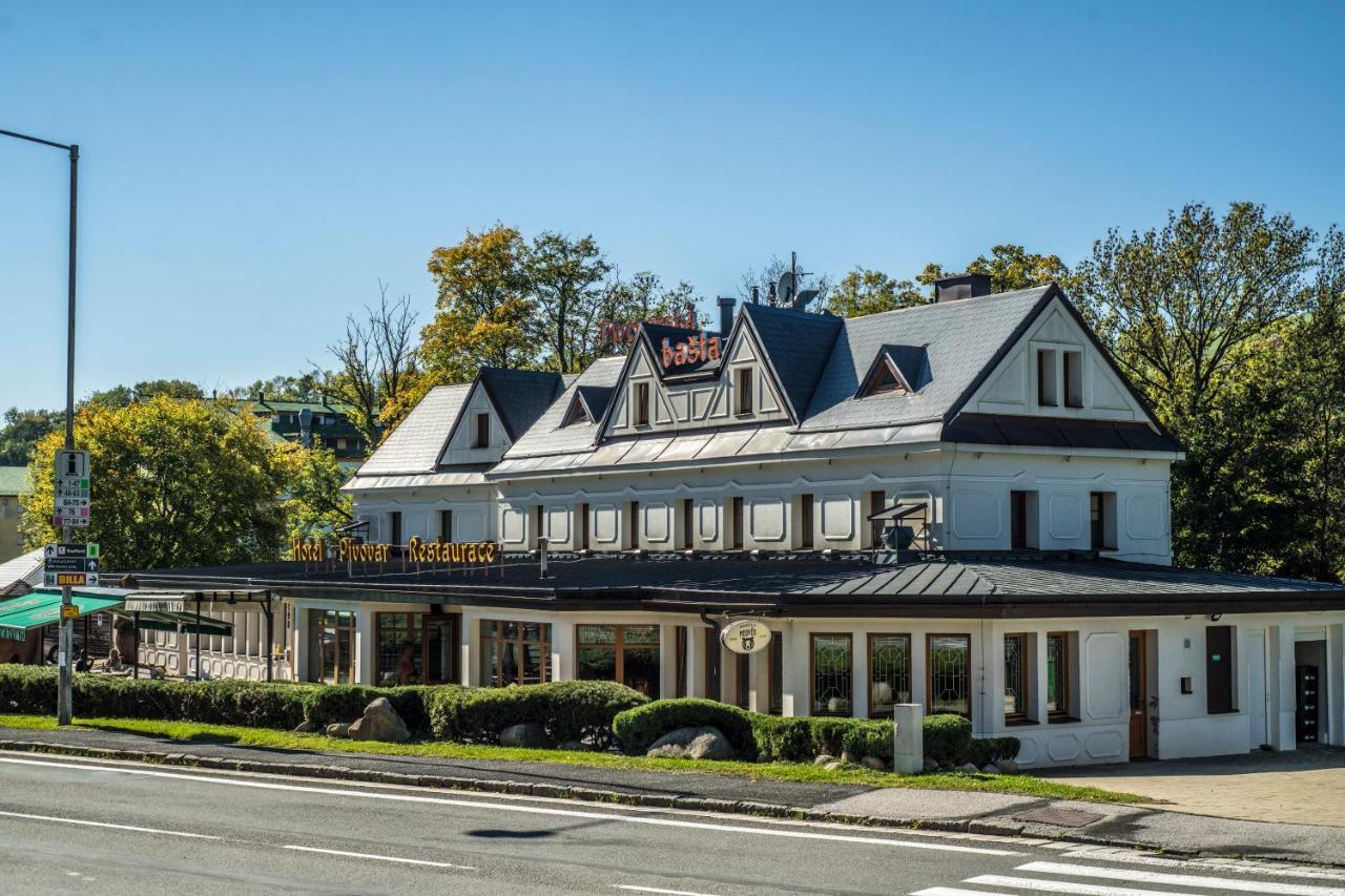 Hotel Pivovarska Basta Vrchlabí エクステリア 写真