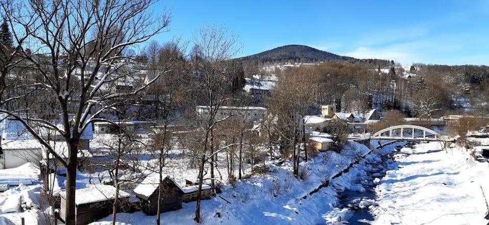 Hotel Pivovarska Basta Vrchlabí エクステリア 写真